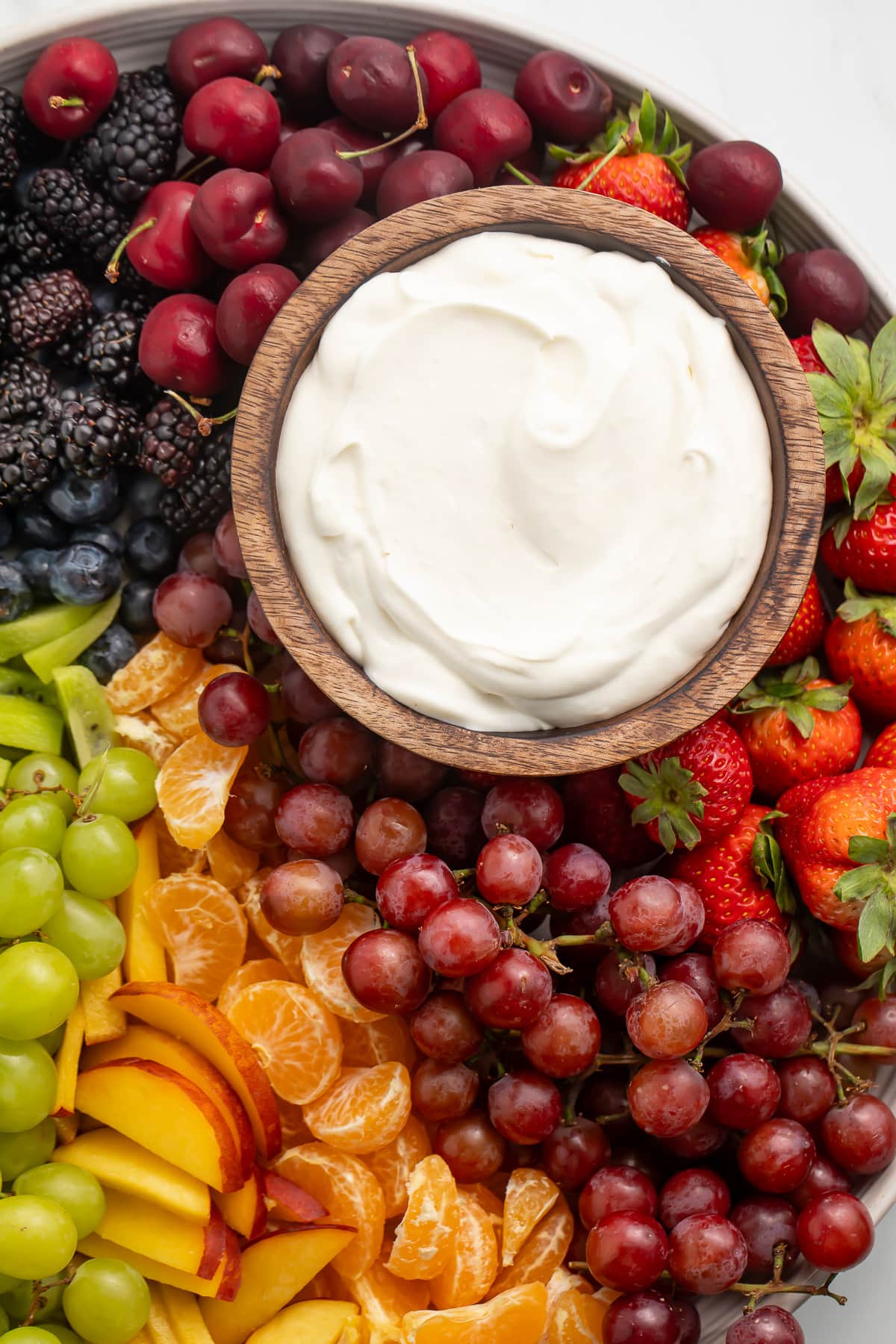 Easy Cream Cheese Fruit Dip: Your Perfect Party Snack Solution